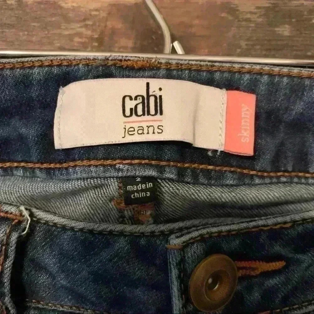 Cabi Distressed Skinny Jeans - Picture 2 of 7
